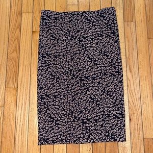 LIKE NEW Ellen Tracy Cheetah Style Skirt